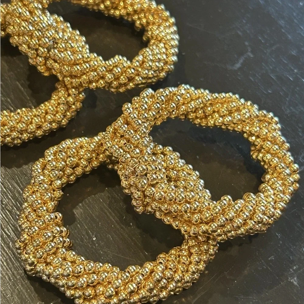 4 Pier 1 Gold Twisted Bead Napkin‎ Rings Excellent Condition Lightweight